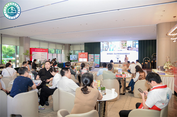 半岛体育“好屋子 好装修”2025年长沙市粉饰装修政策公益宣讲暨观赏榜样房征集启(图1)